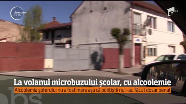Şofer cu alcoolemie, la volanul microbuzului şcolar. Bărbatul prins după un control de rutină