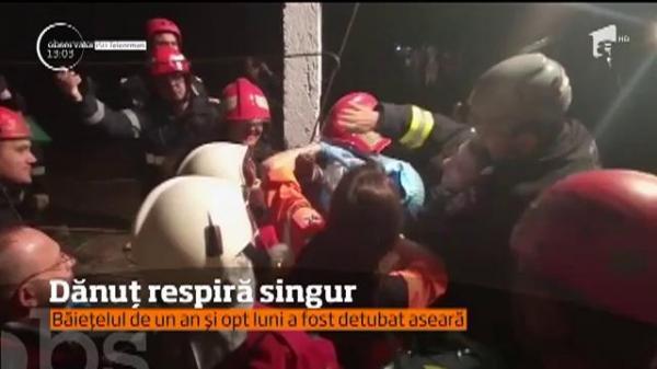 Veşti îmbucurătoare despre Dănuţ, copilul salvat din fântână la Teleorman. Micuţul respiră singur, însă pericolul nu a trecut (VIDEO)