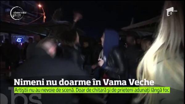 La Vama Veche a avut loc cea mai tare petrecere în jurul focului
