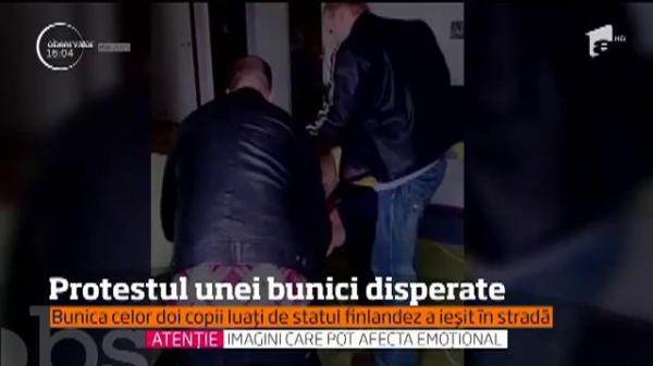 AMENINŢARE CU MOARTEA! Maşina româncei căreia statul i-a luat copiii, în Finlanda, a fost stropită cu benzină! Ambasadoarea finlandeză, chemată la Parlament, la Bucureşti