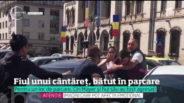 Pentru un loc de parcare, Ciri Mayer, un cântăreț din Craiova, și fiul său au fost loviți în plină stradă