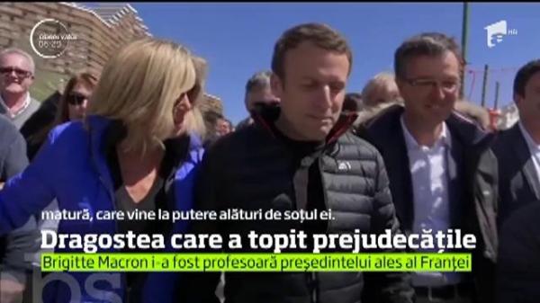 O Primă Doamnă atipică se pregăteşte să se instaleze la Palatul Élysée