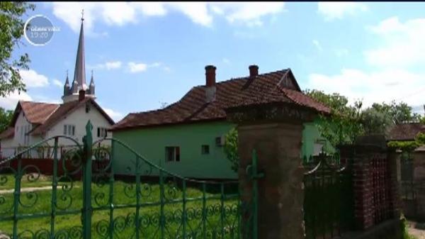 Preotul din Bihor care trimitea sms-uri deocheate unei adolescente de 15 ani şi-a aflat pedeapsa, de la superiorii săi