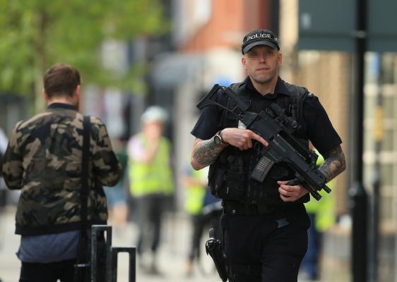 Marea Britanie, ca o fortăreaţă. Măsuri draconice de securitate, după atacul din Manchester