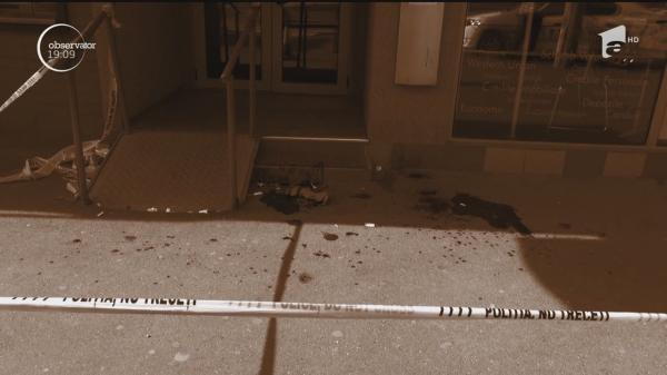 Primele imagini de la incidentul sângeros de la Brăila! Un bărbat a fost înjunghiat în stradă, iar agresorul a fugit