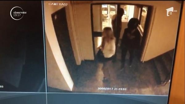 O tânără din Capitală a fost tâlhărită în scara blocului şi îl acuză pe fostul iubit, angajat în Poliţie