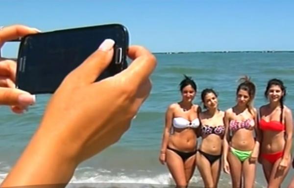 Minivacanţă de Rusalii cu extravaganţe, pe litoral: meniuri cu zebră sau cangur la grătar