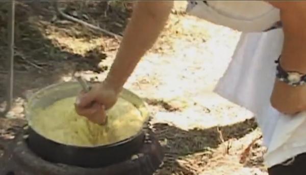 Bunicuţele au gătit mai ceva ca chefii la un festival culilar dintr-o localitate vâlceană