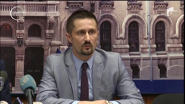 Scandalul continuă în arestul Poliţiei Capitalei! Un poliţist rupe tăcerea: "Toată lumea se teme"