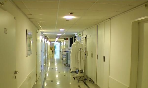 România are DATORII de MILIOANE de euro la clinicile din Austria. Puţine unităţi medicale îi mai primesc pe români pentru operaţii