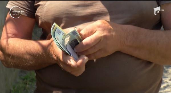 Acuzaţii de SCLAVIE la firme de pază. Angajaţii se plâng că lucrează și 17 ZILE fără pauză!