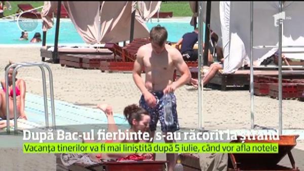 Absolvenţii de liceu au luat cu asalt ştrandurile!