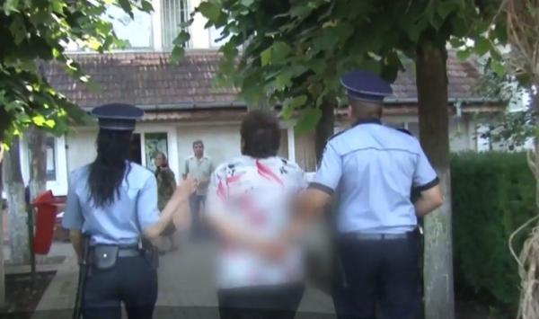 AURUL le-a luat MINȚILE. Două femei din Onești, mamă și fiică, au organizat JAFUL VIEȚII. Au ascuns comoara în vie, dar au făcut o singură greșeală FATALĂ