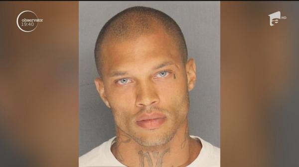 Imagini incendiare cu deţinutul sexy Jeremy Meeks! Modelul a fost surprins în timp ce îşi înşela soţia (VIDEO)