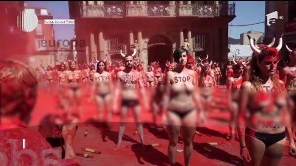 Proteste topless în Spania! Sute de femei au cerut astfel interzicerea coridelor şi curselor cu tauri (VIDEO)