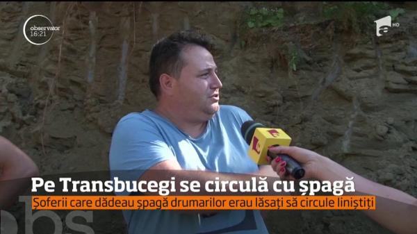 Drum deschis cu bani! Pe Transbucegi se circulă cu şpagă
