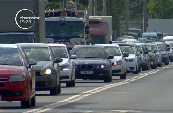 Şoferii care provoacă accidente sau sunt amendaţi ar putea plăti un RCA mai mare
