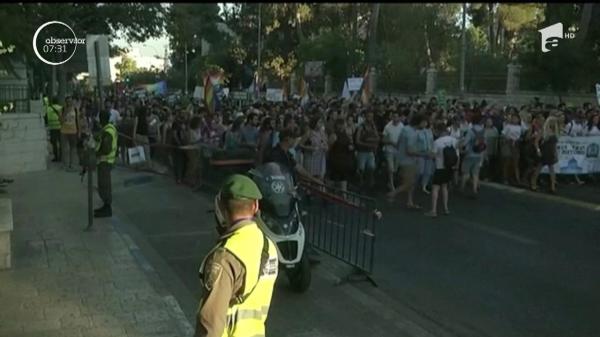 Mii de oameni au participat la Parada Mândriei, pe străzile din Ierusalim. Numărul forţelor de ordine a fost sporit pentru a preveni violenţele