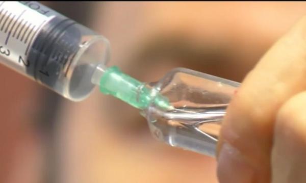 Numărul celor care se prezintă la vaccinarea anti-rujeolă a crescut de patru ori, susţine Ministerul Sănătăţii