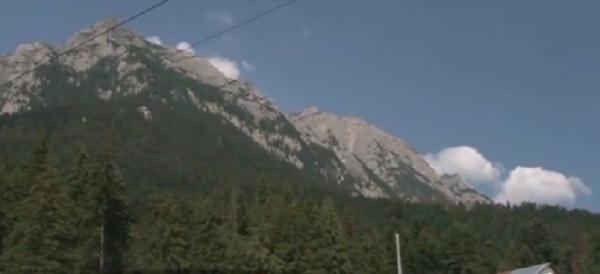 Aglomeraţie la munte! Turiştii au luat cu asalt Valea Prahovei (VIDEO)