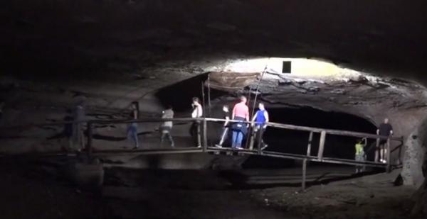 Peşterile din România sunt din ce în ce mai căutate de turişti! #100 de zile de vară.