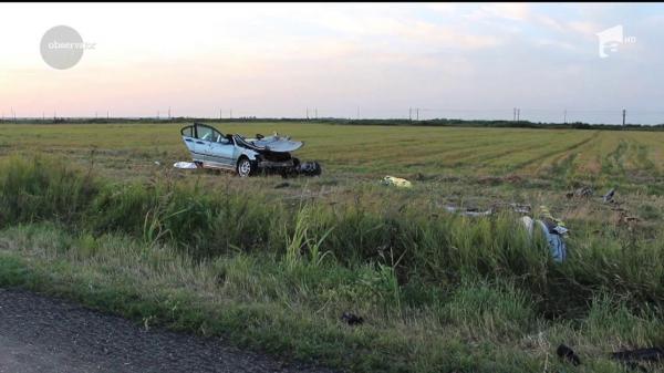 Un şofer beat a provocat o TRAGEDIE pe o şosea din Buzău! O mamă şi fiul ei au fost UCIŞI într-o fracţiune de secundă!