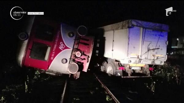 Călătorii aflaţi într-un tren ce circula dinspre Sibiu spre Râmnicu Vâlcea au trăit sperietura vieţii lor