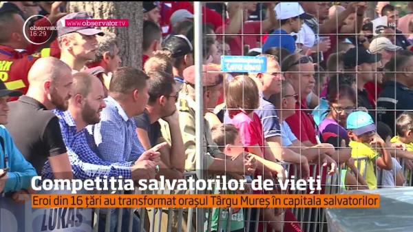 A început Campionatul Mondial de Descarcerare. Salvatori din 16 ţări se întrec la Târgu Mureş