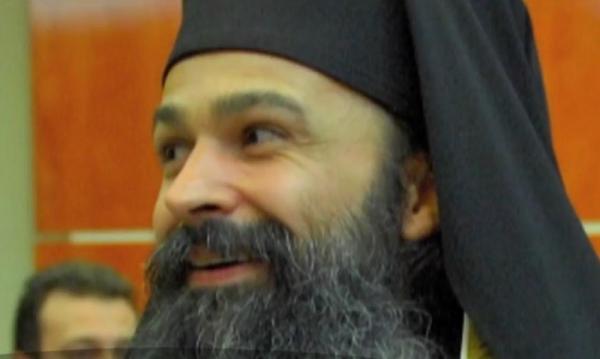 Preotul vitezoman! Unul dintre capii Mitropoliei Banatului a rămas fără permis după ce a fost prins la volan cu o viteză EXAGERATĂ!