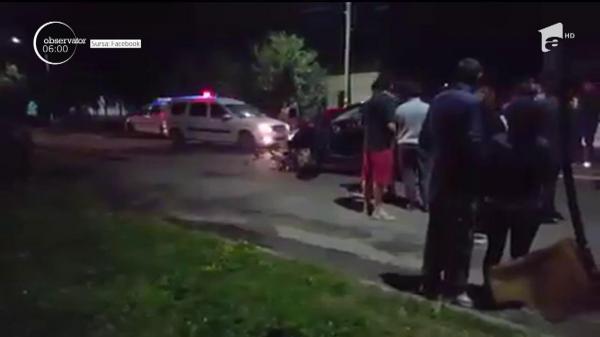 Neatenţia l-a costat viaţa! Un mopedist fără cască şi vestă reflectorizantă a murit lângă Timişoara (VIDEO)