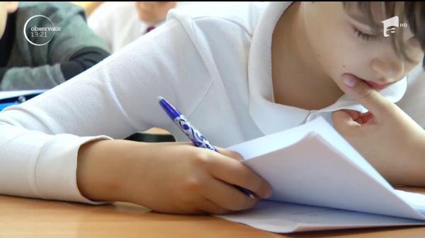 Anchetă în Educaţie. Liviu Pop verifică dacă auxiliarele de anul trecut au fost acreditate