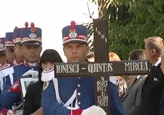 Mircea Ionescu Quintus a fost înmormântat cu onoruri militare!