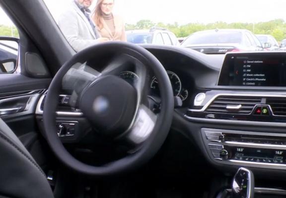 Vom ajunge să ne deplasăm cu maşini-capsulă, fără volan şi fără pedale