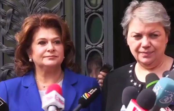 Sevil Shaidehh şi Rovana Plumb sunt urmărite penal de DNA, dar au anunţat că nu îşi vor da demisia din Guvern