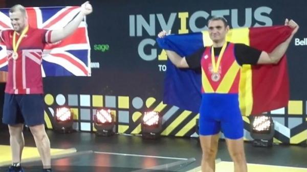 Avem a doua medalie la Invictus. Locotenentul Ciprian Iriciuc a cucerit bronzul la proba de canotaj în sală