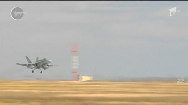 Spectacol cu avioanele F-16 românești, de ziua porților deschise, pe Baza 86 Borcea