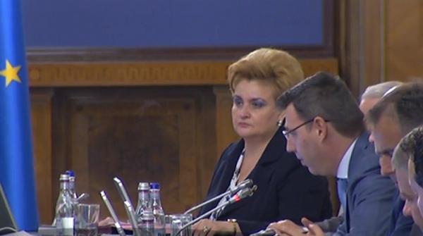 Vom avea o nouă taxă pe salarii! Este anunţul Guvernului, în ziua în care mii de medici au protestat în stradă