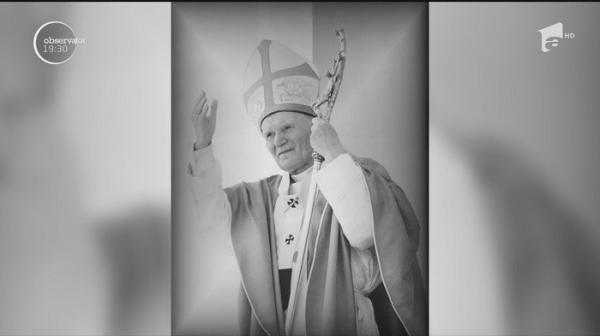 O pânză îmbibată cu picături de sânge al Papei Ioan Paul al II-lea a fost expusă la Cluj Napoca