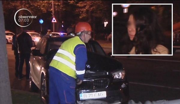 O şoferiţă a creat haos în traficul din Capitală. Femeia a secerat cu maşina un stâlp de iluminat de pe un bulevard foarte circulat (VIDEO)