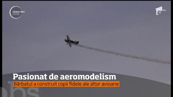 E karatist, dar asta nu-l împiedică să construiască avioane! Un bărbat din Vâlcea a făcut din aeromodelism o adevărată artă