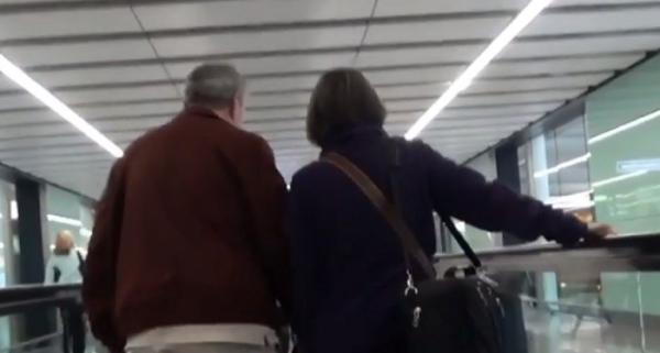 Anchetă pe Aeroportul Heathrow din Londra, după ce un stick USB cu informaţii confidenţiale a fost găsit pe stradă!