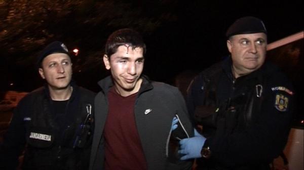 Incident sângeros în Timişoara: un taximetrist a fost înjunghiat şi jefuit de un client, care apoi a fugit