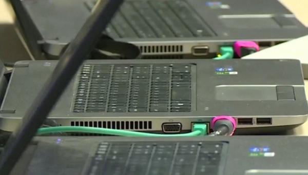 Aproape jumătate dintre calculatoarele românilor au fost folosite de hackeri pentru atacuri informatice