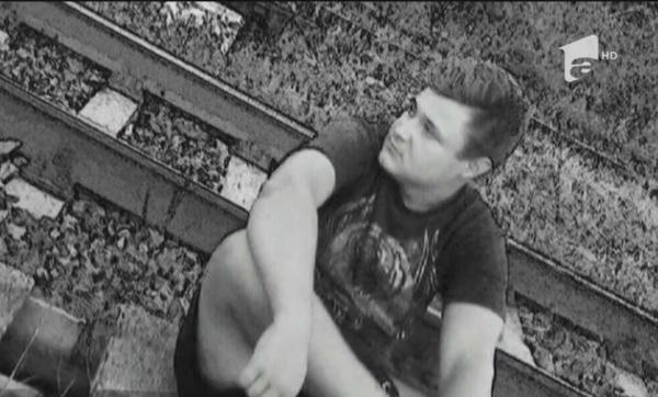Băiatul de 19 ani care a fost ucis de tren, în Vrancea, a pierit chiar în locul unde își făcuse ultima fotografie