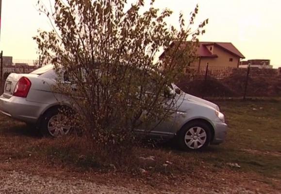 Un tânăr din Cluj a furat o maşină... cu tot cu şofer!