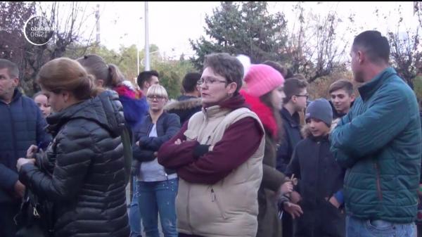 Vor să se antreneze şi să facă performanţă dar nu au unde! Povestea a zeci de copii din Maramureş care primesc numai promisiuni din partea autorităţilor