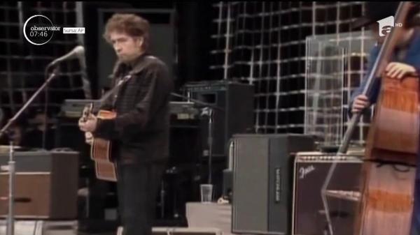 O chitară care i-a aparţinut lui Bob Dylan a fost vândută cu 400 de mii de dolari