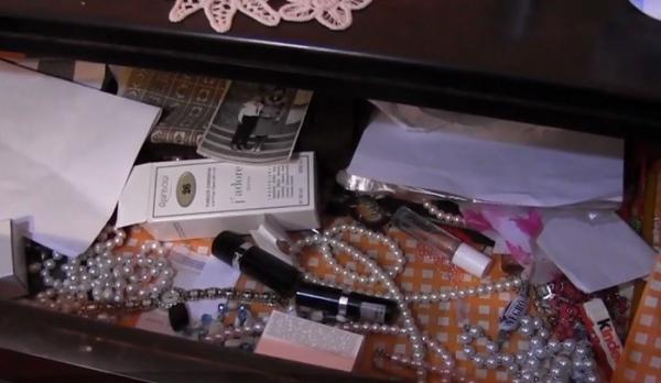 Arădenii sunt terorizaţi de o bandă de tâlhari care sparge case ziua în amiaza mare