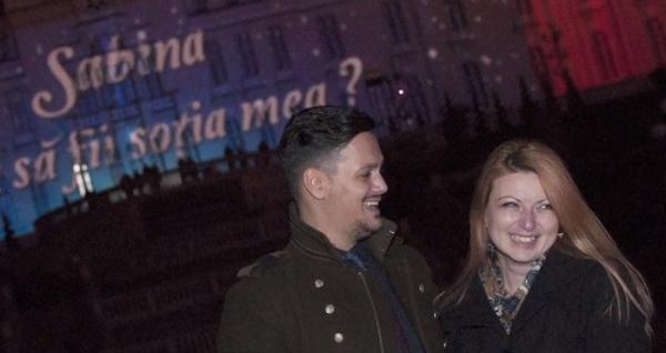 Cerere în căsătorie inedită, la Palatul Culturii din Iaşi!