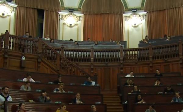 Rezultatele la examenul de rezidenţiat nu se cunosc în întregime. Scandal uriaş după prima corectare a lucrărilor